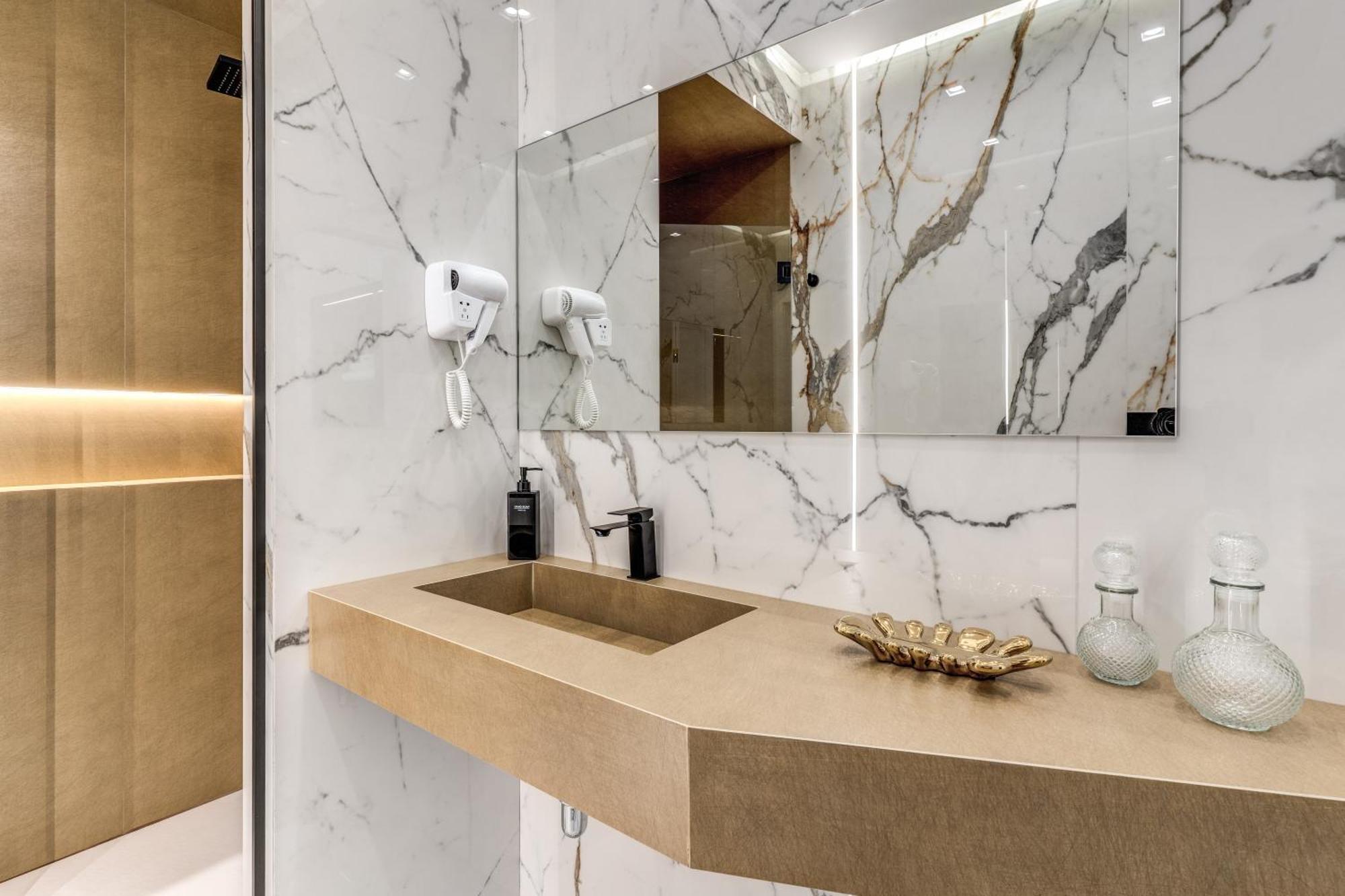 Atarooms Suites Napoli エクステリア 写真